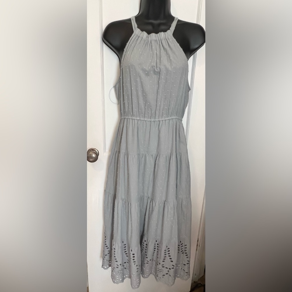 Cute Halter Style Midi Dress sz small